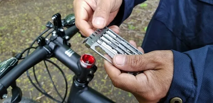 The Distinct multi-tool in action