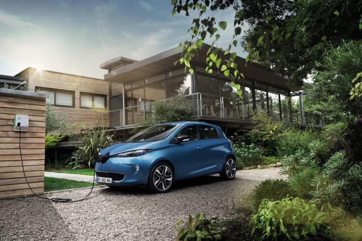 The Renault Zoe's new battery is physically the same size as the one it replaces, but offers double the range