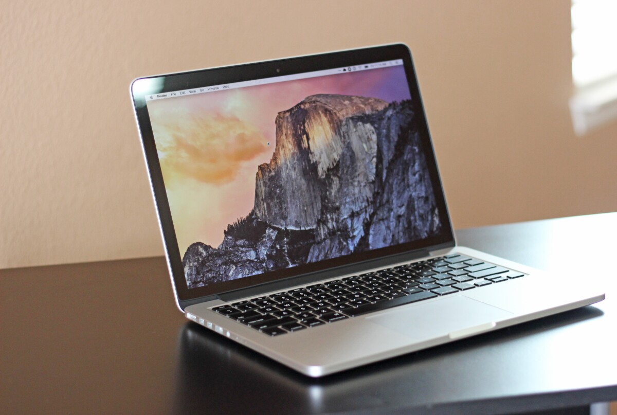 The 13-in rMBP starts at US$1,300 for 128 GB storage (Photo: Will Shanklin/Gizmag.com)