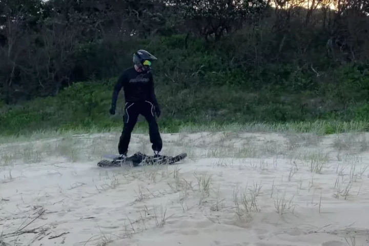 The Ungoverned Vendetta takes to the sand
