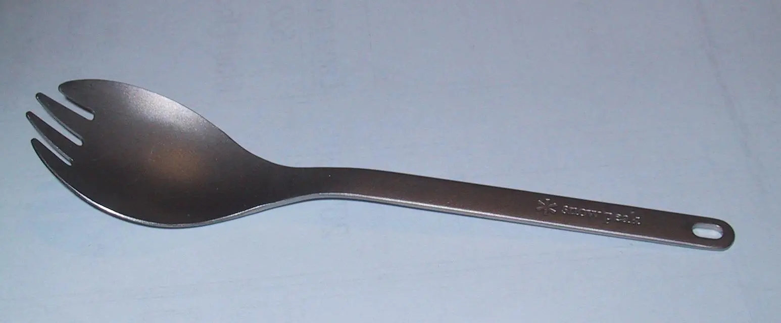 A titanium spork (Image: Wtshymanski via Wikimedia Commons)