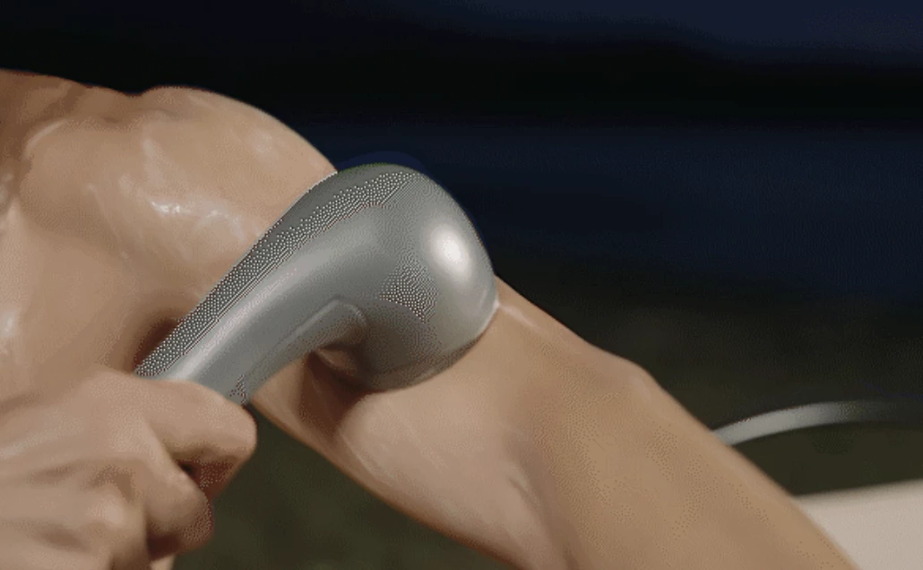 The shower head suction mechanism dries as it wets, making the mess-free unit suitable for any setting