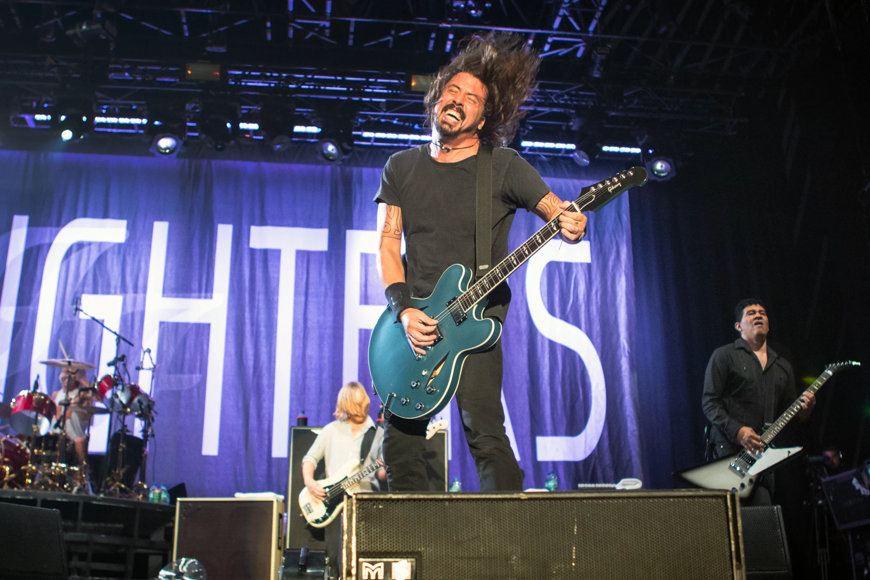 The Foo Fighters rocking out at the Lowlands Festival in 2003