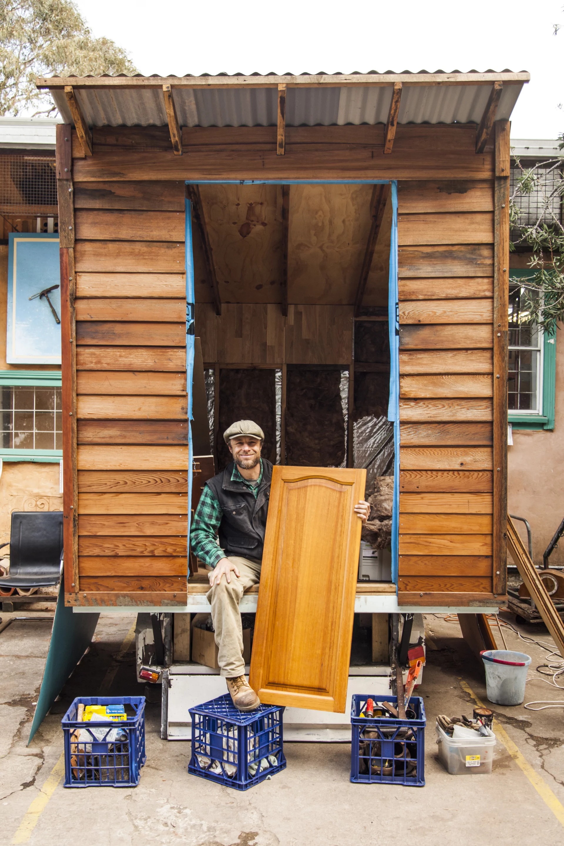 Wall insulation used includes earthwool (a product made from recycled glass and sand), polyester fibers, and Pink Batts (an insulation brand) (Photo: Alicia Fox Photography)