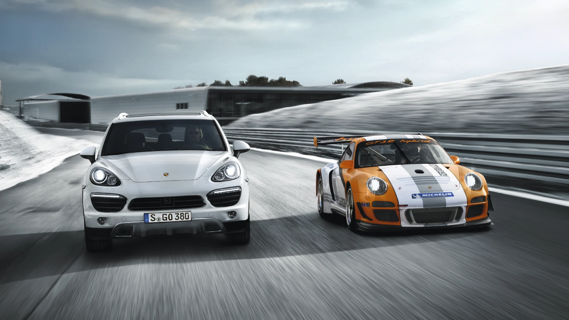 Porsche hybrids