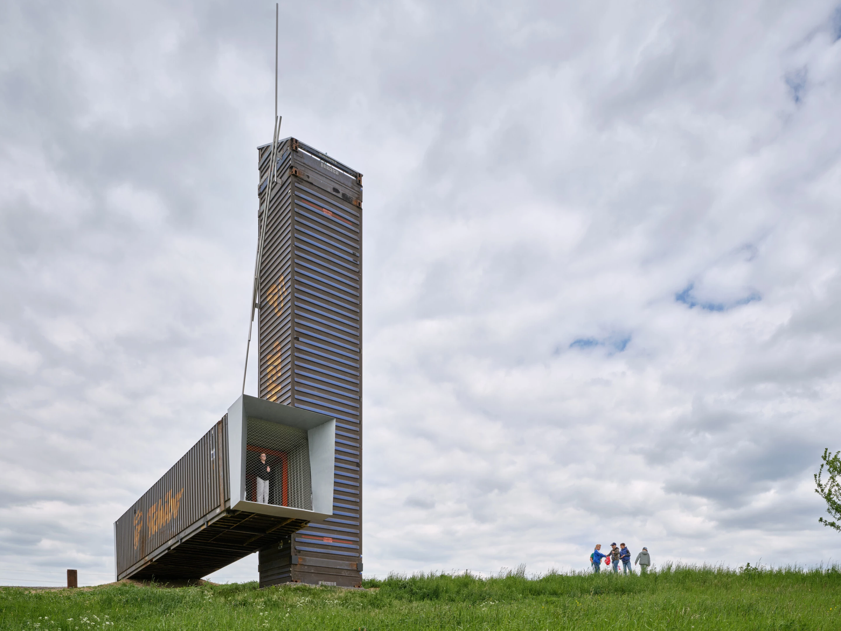 Lookout Above Litomyšl's two containers each measured 45 ft (13.7 m) in length