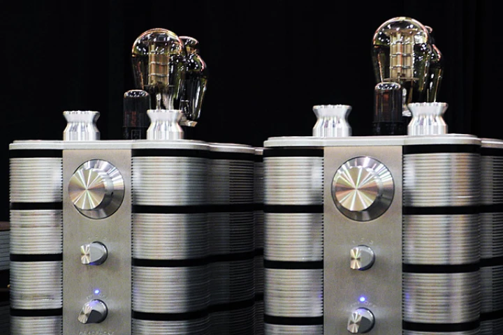 Two Woo Audio WA-234 MONO mono-block headphone/speaker amplifiers