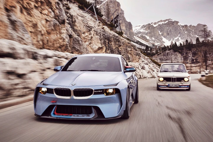 The BMW 2002 Hommage with the car that inspired its creation