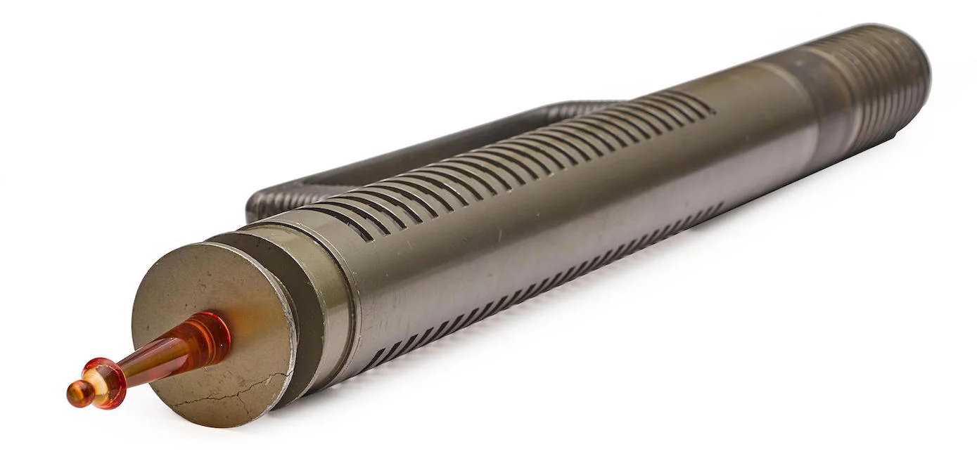 Forward angle of blaster rifle