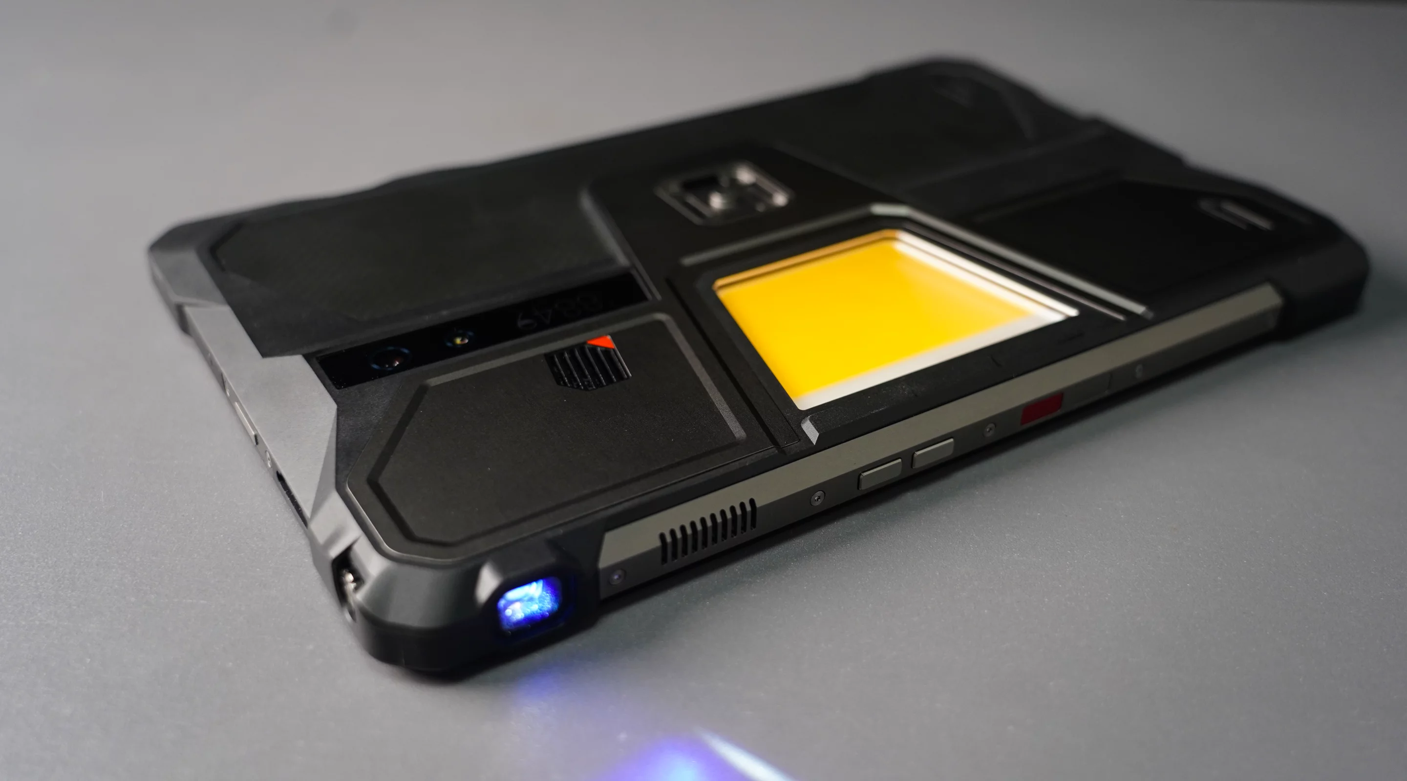 "Whether on a worksite or in the wild, the 8849 Tank Pad delivers unmatched reliability and combines cutting-edge features with the strength to handle any challenge"