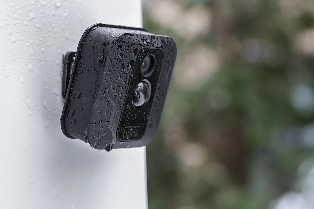 The Blink XT camera is equipped with infrared, to keep watch in the dark