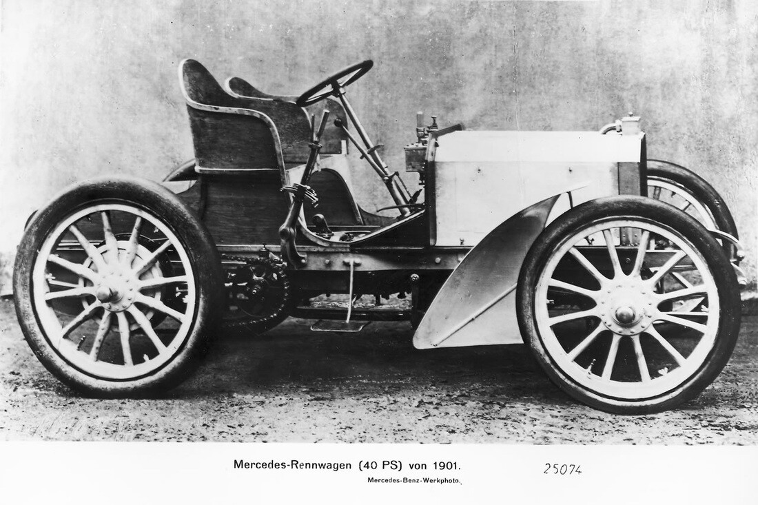 The 1901 street production version of the car named after Jellinek's daughter "Mercedes"
