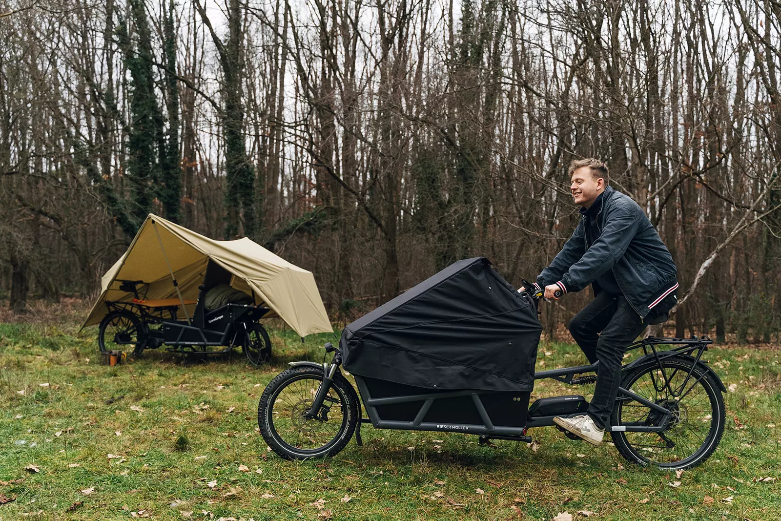 The Spacecamper Bike all packed up and ready to head out on the next leg of the journey