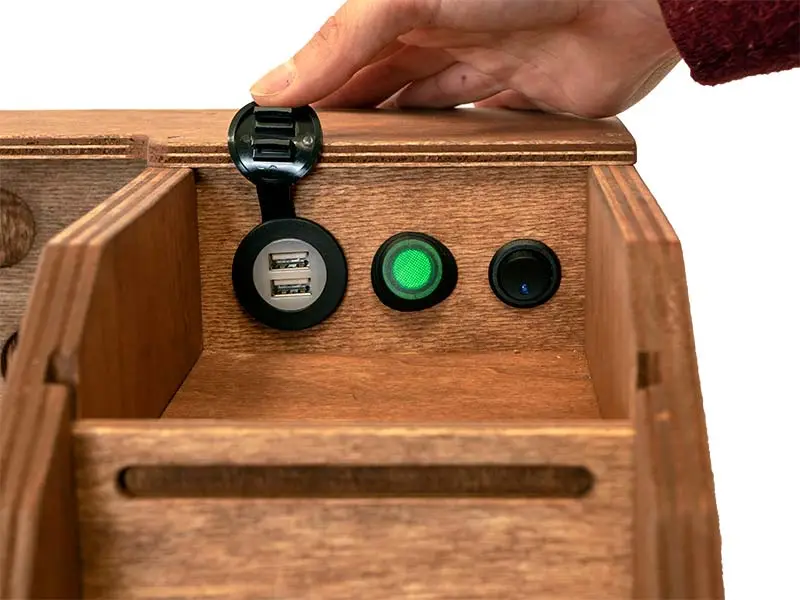 The top-tier ElloBox comes with four USB ports and a 12V outlet