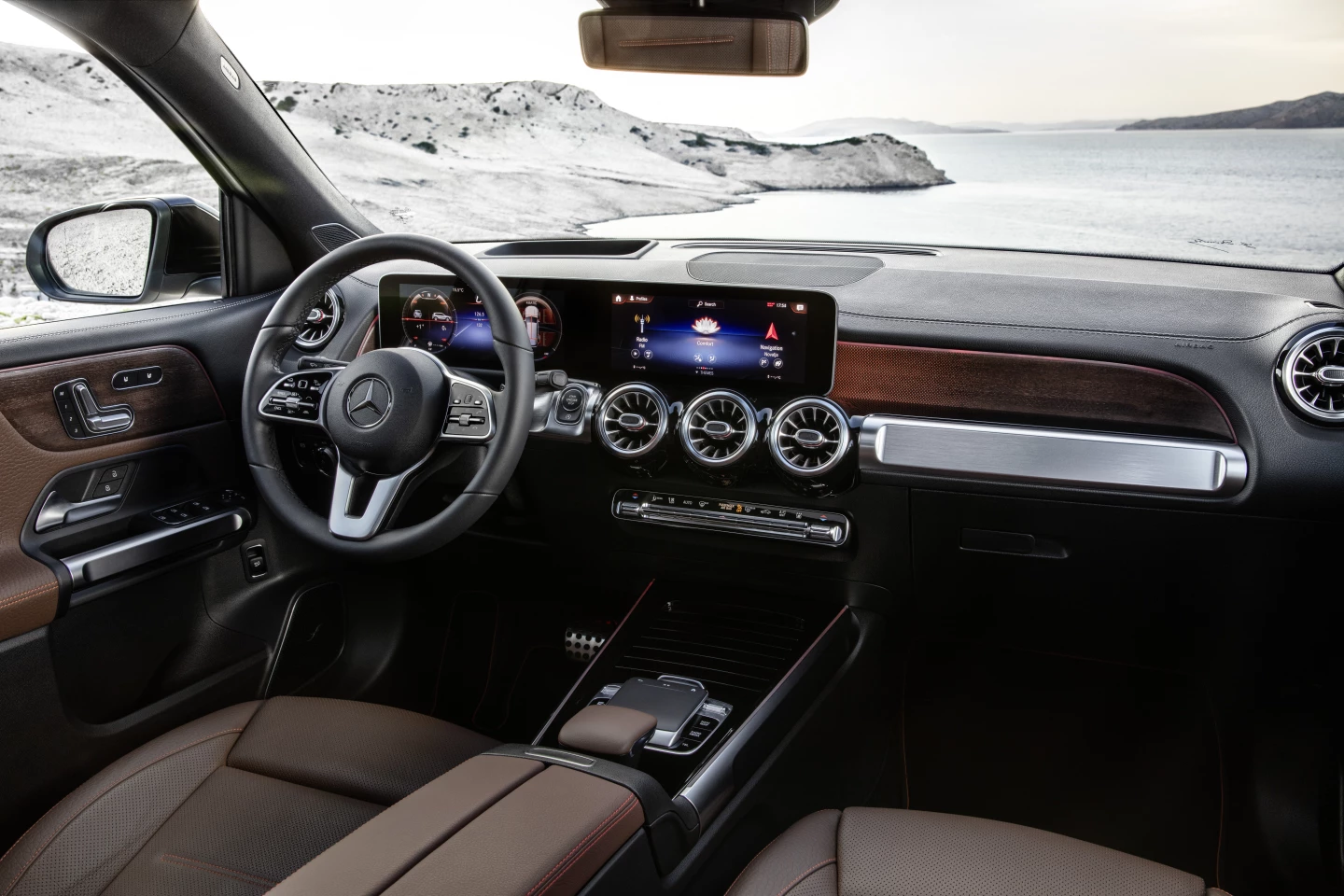 The GLB's interior design is geared towards both usability and top shelf luxury from a production model