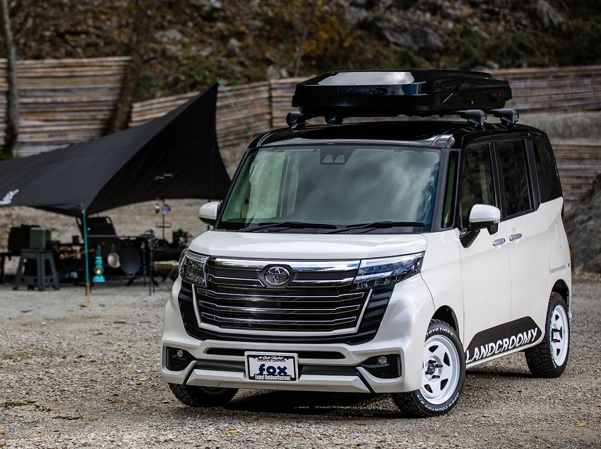 ESB turns the little Toyota Roomy MPV into a more rugged semi-micro-camper