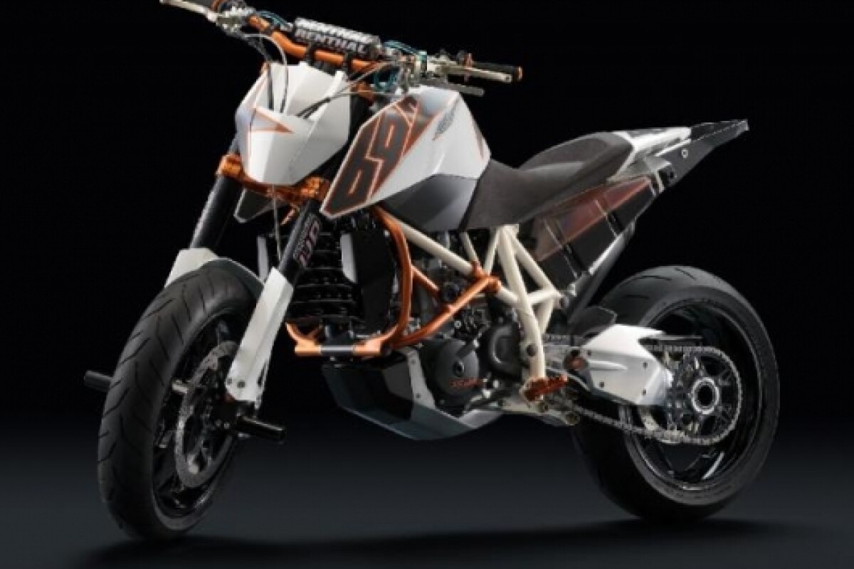 KTM's 690 Stunt