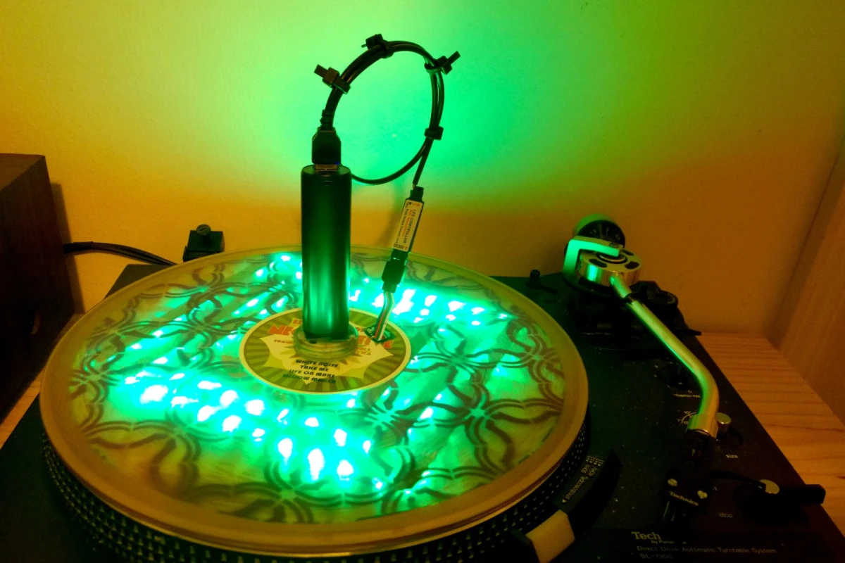 The LED light show in this Romanus Records release can be synced with tracks using a wireless remote