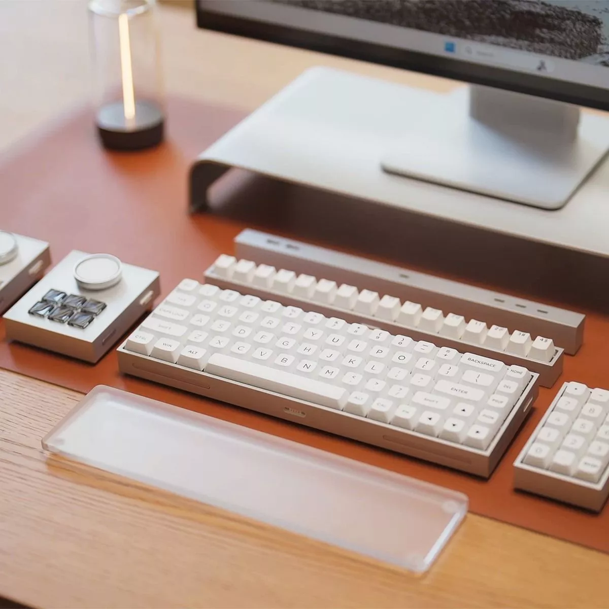 The Tmice X was inspired by Lego, and features a main keyboard that can accept various productivity modules via pogo pin connectors around the housing