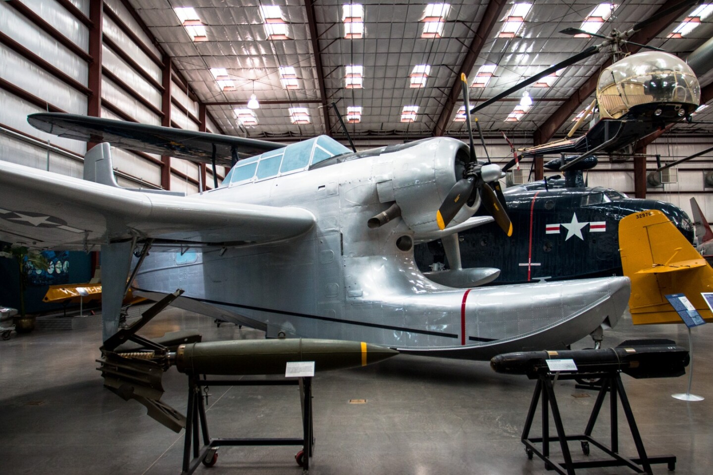This clown shoe-shaped oddity is the Columbia XJL-1 amphibious monoplane. Only three were ever built, and they never went into service for the US Navy due to "repeated structural failures of various parts."