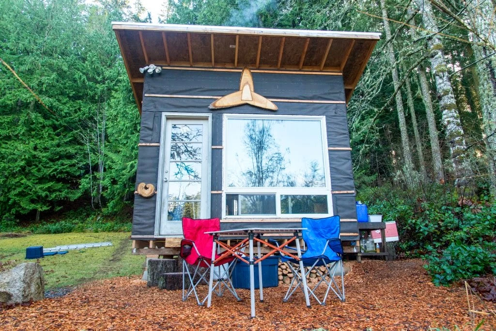 The Transforming Tiny Home measures just 7.7 sq m (83 sq ft), and was built for an estimated budget of under US$500 (Photo: Scott Brooks/Brendan McGarry Photography)