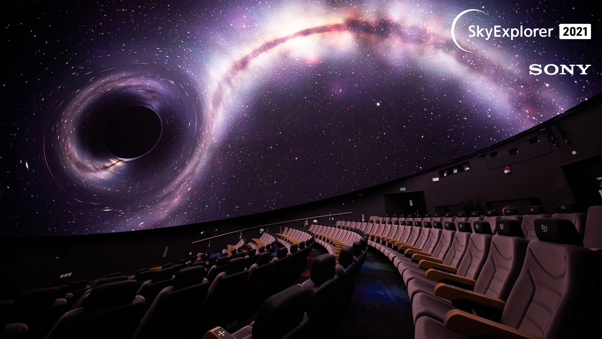 The planetarium at La Coupole promises visitors "unforgettable journeys through the Universe in an ultra-modern 360° environment"