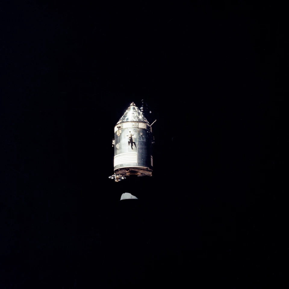 Kitty Hawk seen from Antares