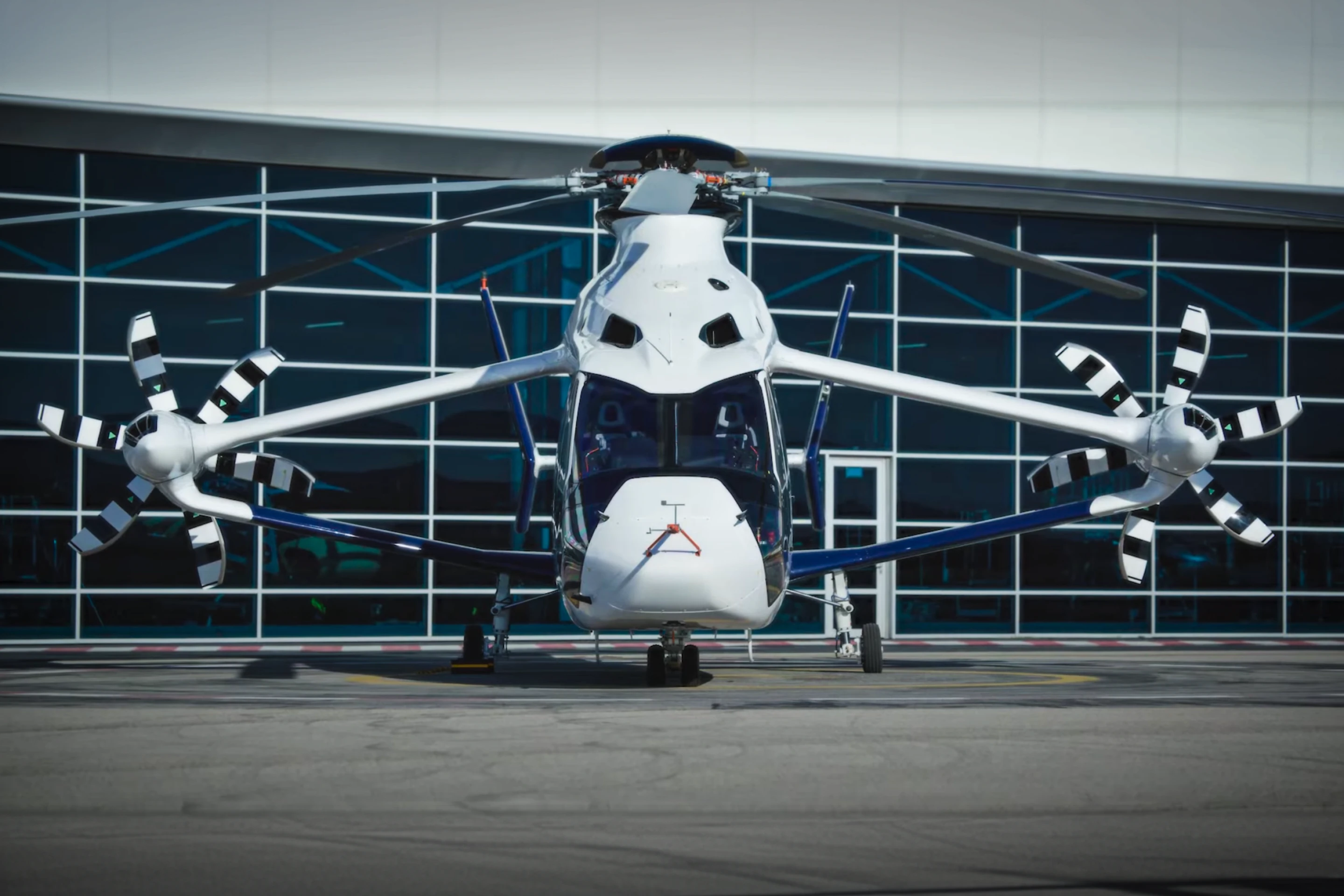 Helico Racing Rig High-speed Airbus Racer helicopter breaks through 260 mph