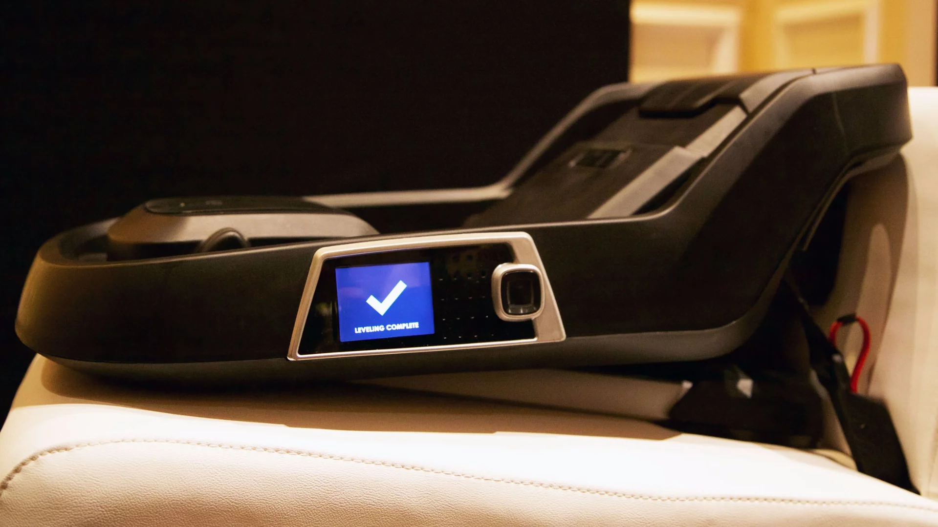 The 4moms self-installing car seat will be on the market in June 2016