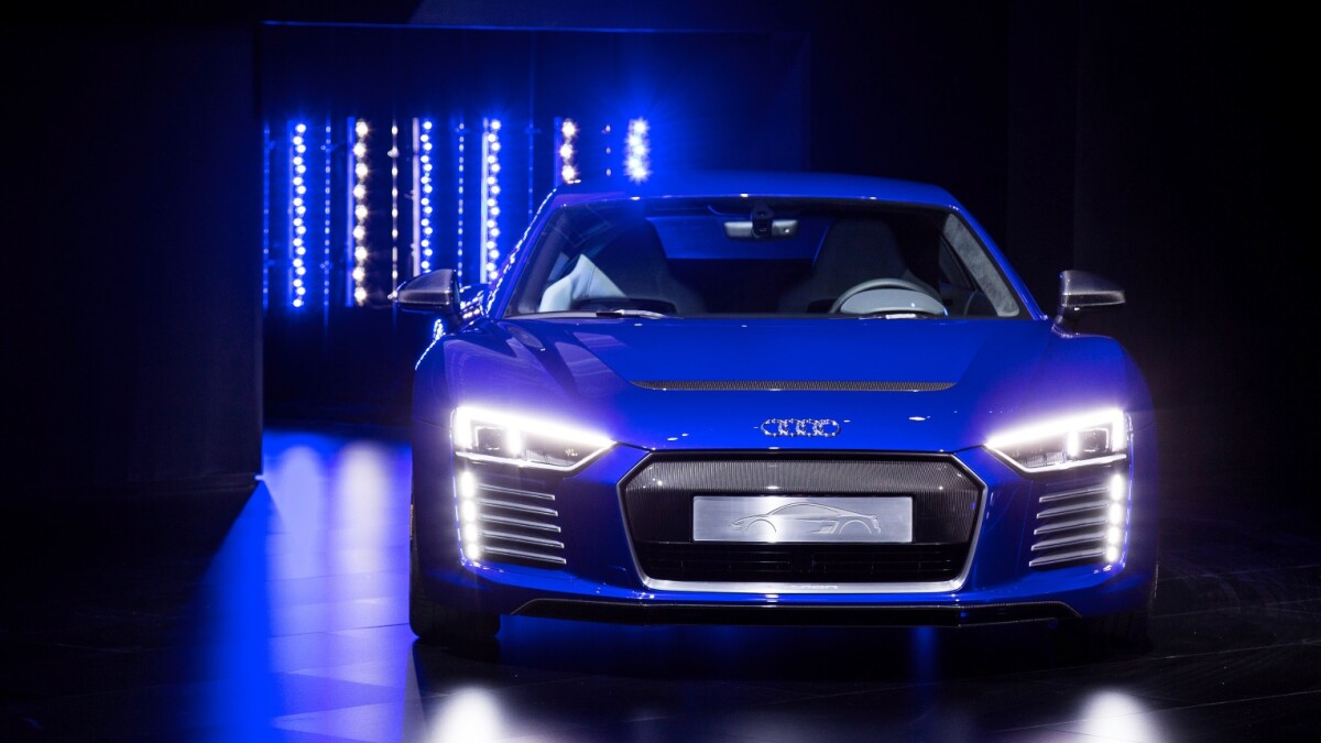 Зарядное устройство для смартфонов audi e tron