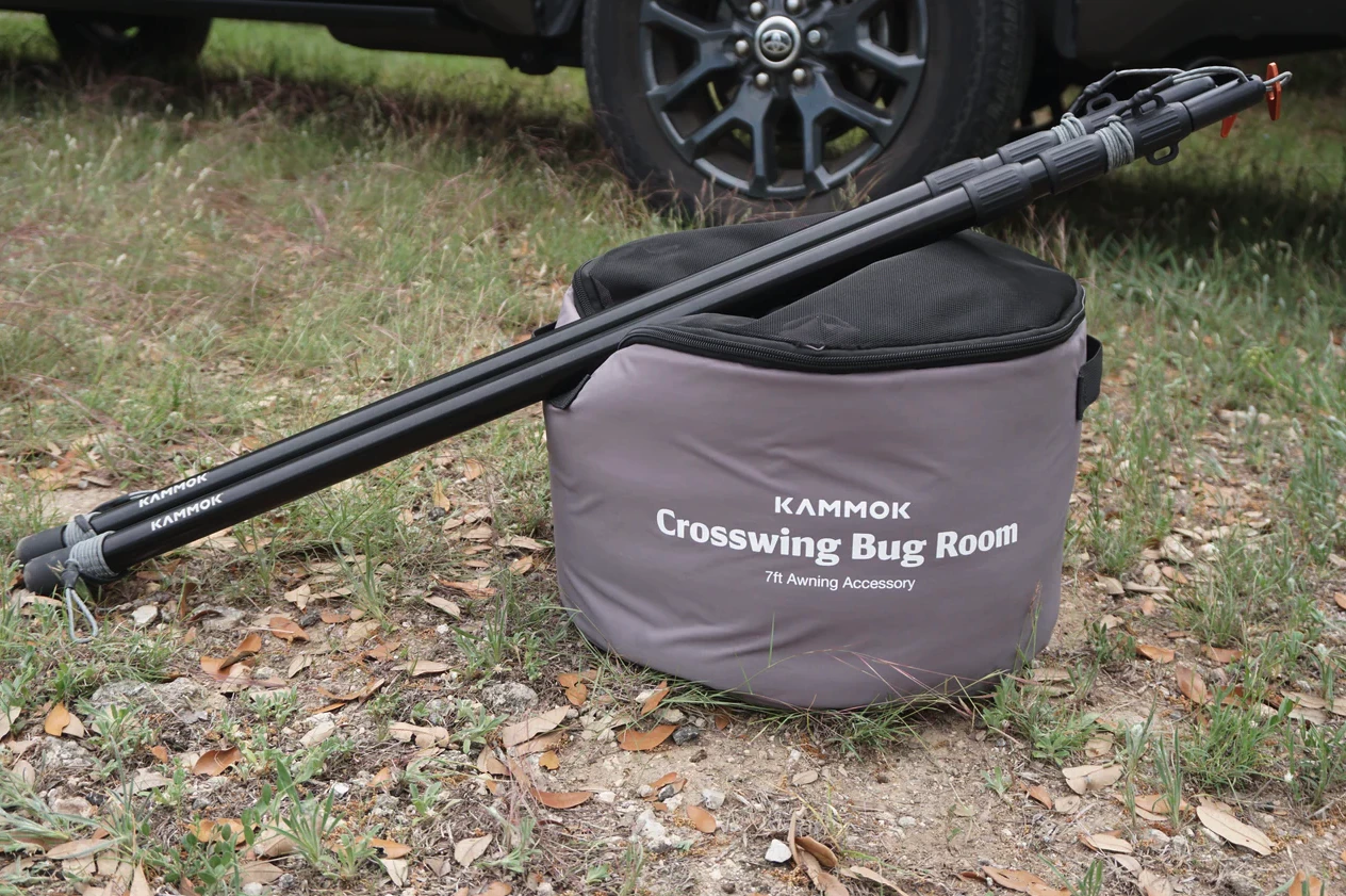 Unlike some huge screen rooms that extend the length of a pickup bed, the Bug Room is lightweight and compact