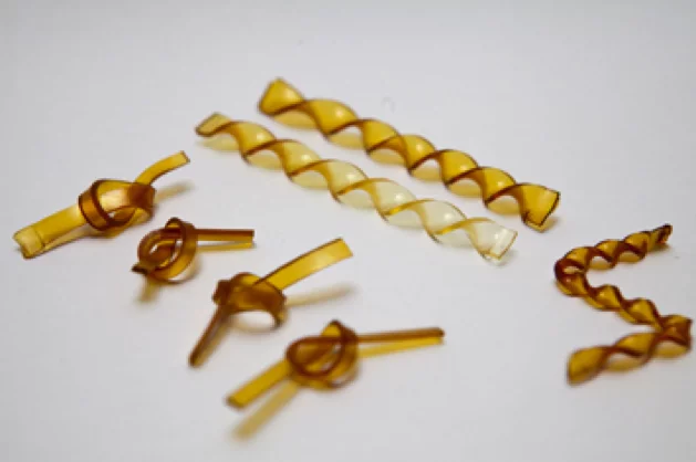 Samples of the new resin shaped with high heat(Image: CNRS)