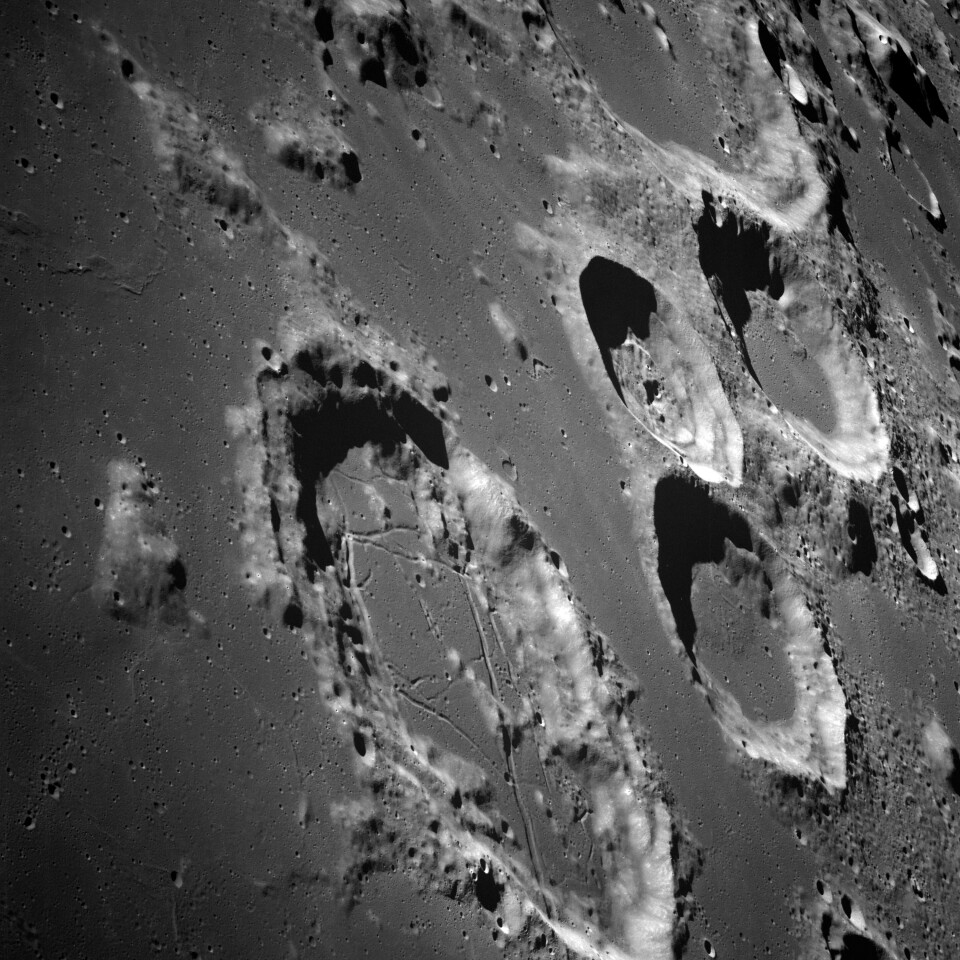 Oblique view of the lunar surface taken by Apollo 8 (Image: NASA)
