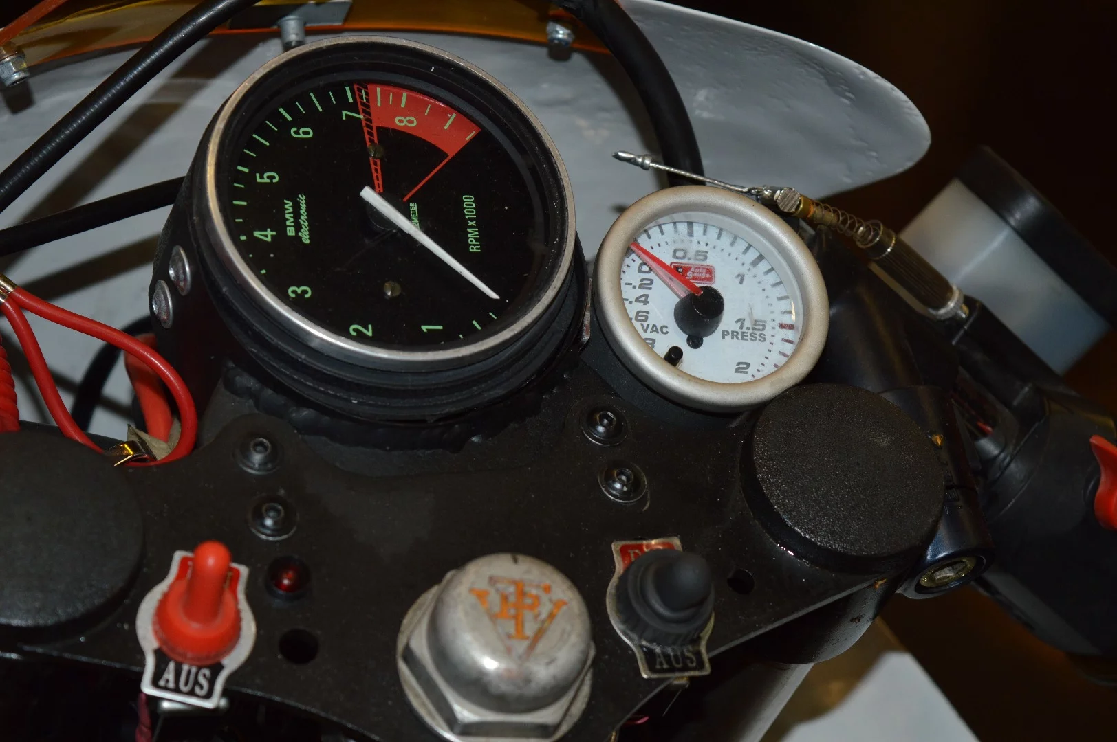 The redline defines the orientation of the tachometer in the Polizia Uno racer by VTR Customs