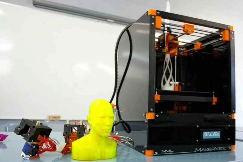 Materials the MM1 is capable of printing include ceramic, Play-Doh, batter, rubber, plastics and conductive material