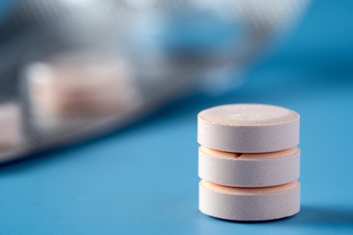 FDA approves pill that cuts COVID risk nearly 70%