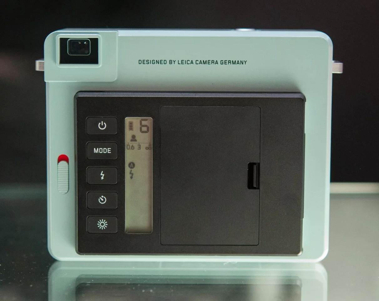 The old school controls on the Leica Sofort instant camera are simple enough to use