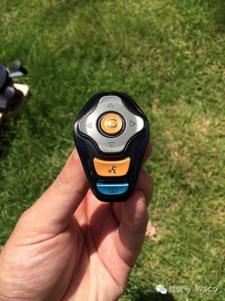 Dubbed Bling Jet, the controller is charged via Micro USB and allows control over a number of other features of varying practicality