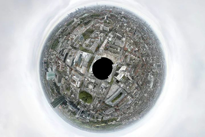 A team of photographers recently set a record for the world's largest panoramic photo with an incredible 320-gigapixel, 360-degree image of London