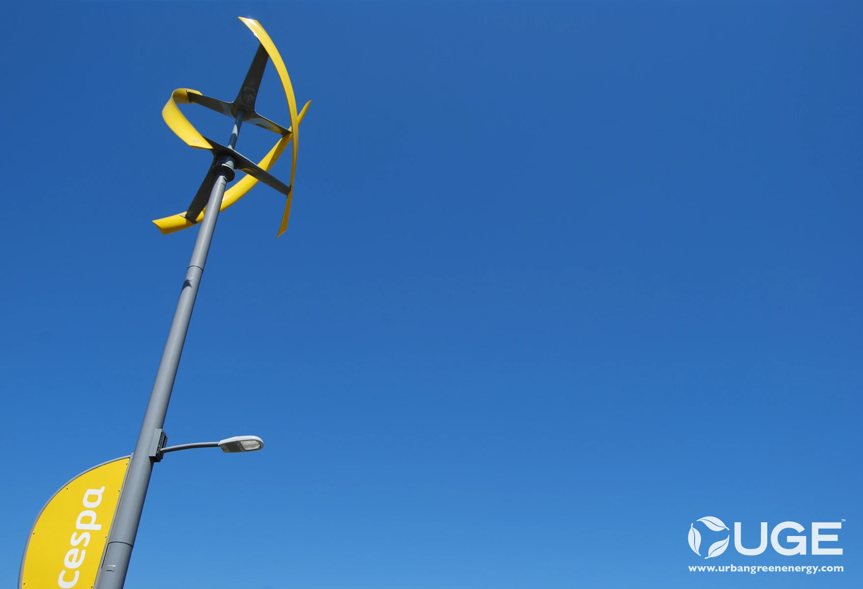 The Sanya Skypump features a UGE-4K turbine which can feed energy into the grid when there's no vehicle waiting to be charged