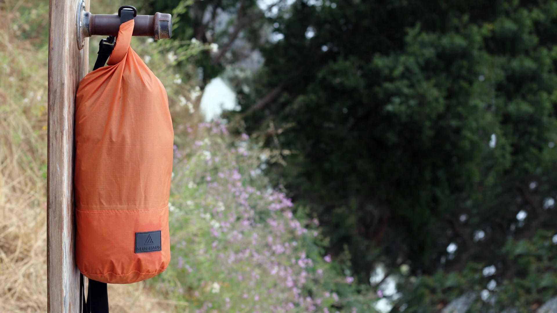 The Wolverine Pack itself is a nicely designed, versatile carry bag that boasts a 20 L (5.3 gal) capacity