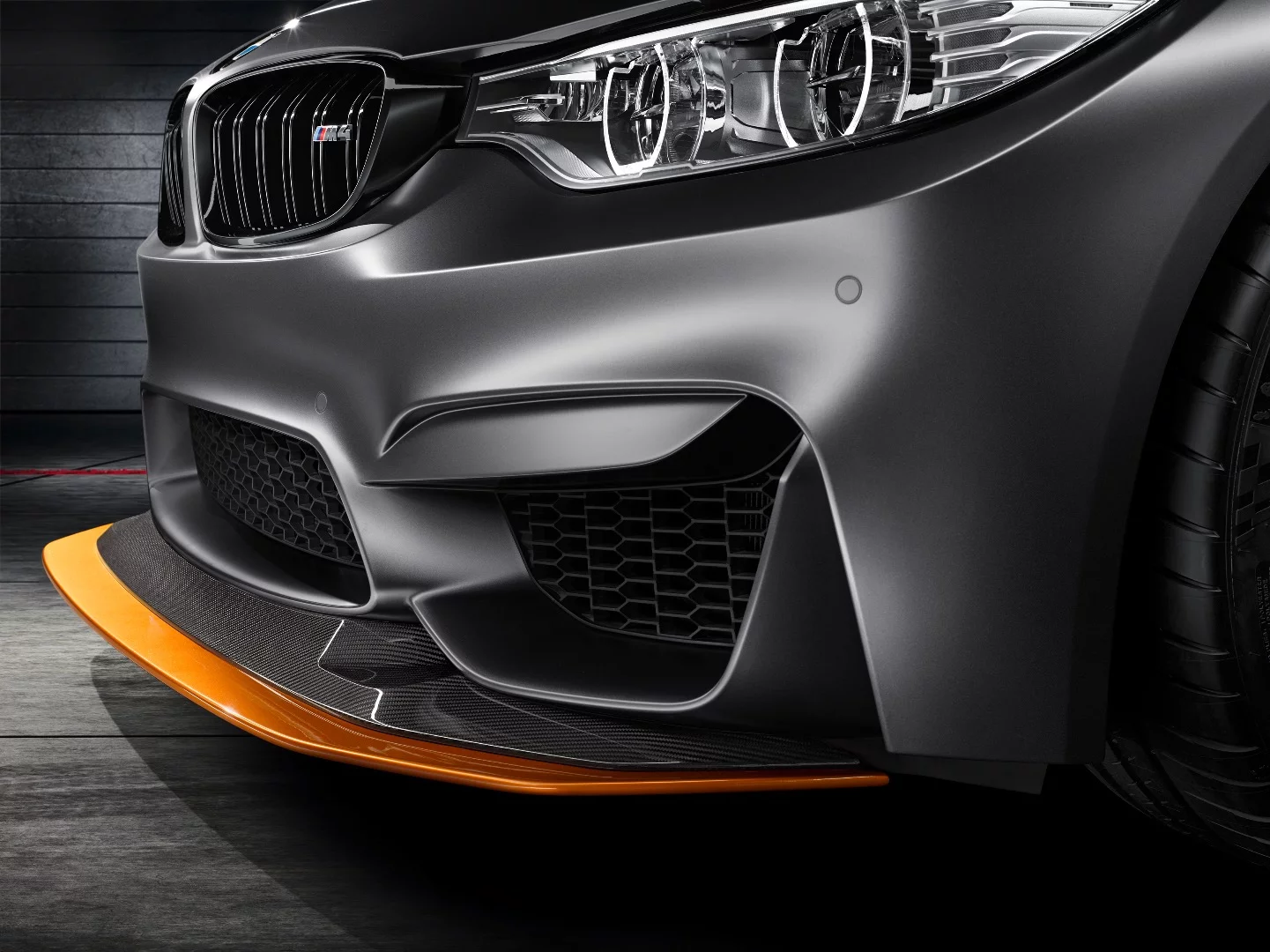 The new BMW concept gets a number of changes up front including the manually adjustable splitter and wide intake