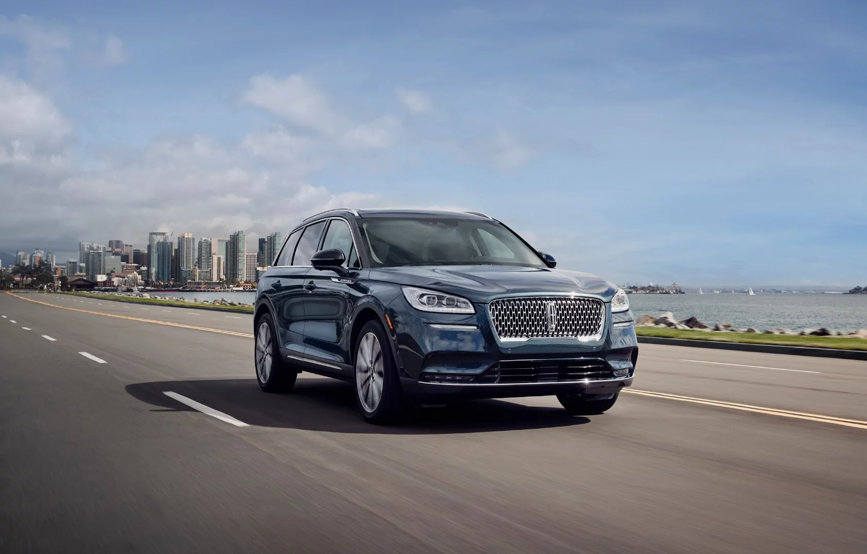 Technology in the 2020 Lincoln Corsair includes Phone As a Key, which does just what its name implies, a head-up display, and Lincoln Co-Pilot360