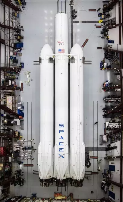 Falcon Heavy under assembly