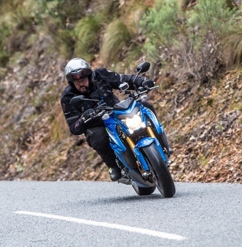 Suzuki GSX-S1000: a screamer when you open it up