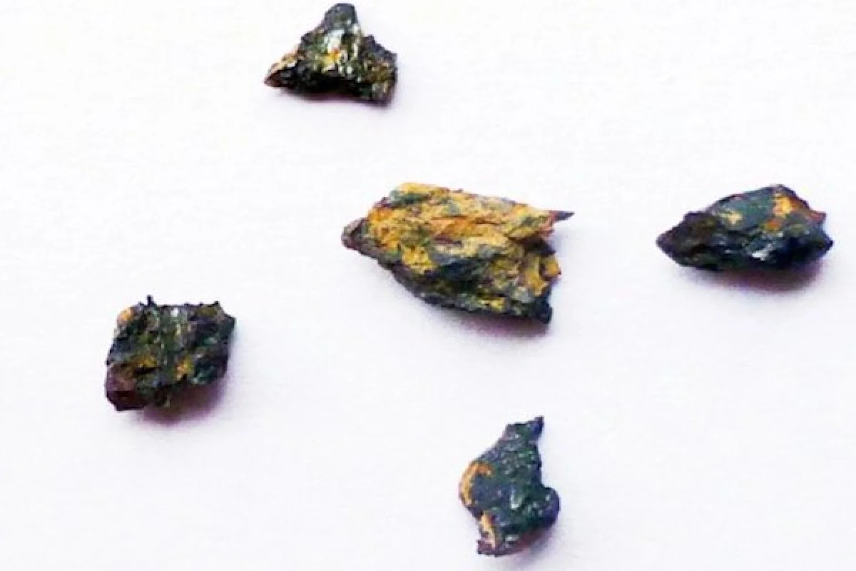 Fragments of the Hypatia stone, which has been found to predate the formation of the Solar System or have interstellar origins