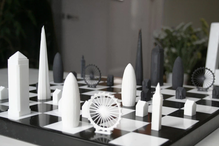 The Skyline Chess set features pieces modeled after London landmarks (Photo: Skyline Chess)