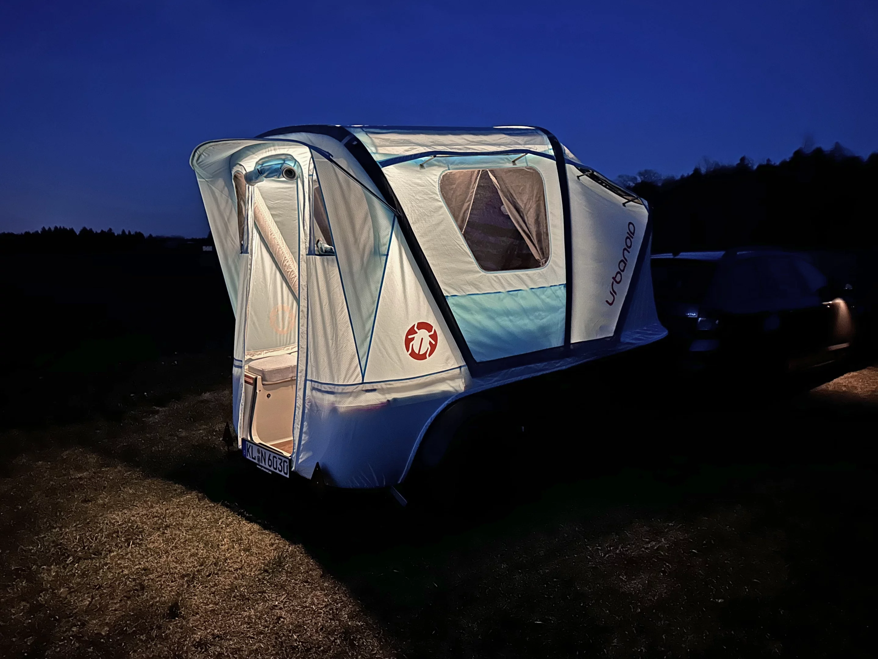 Urbanoid Booba camping trailer