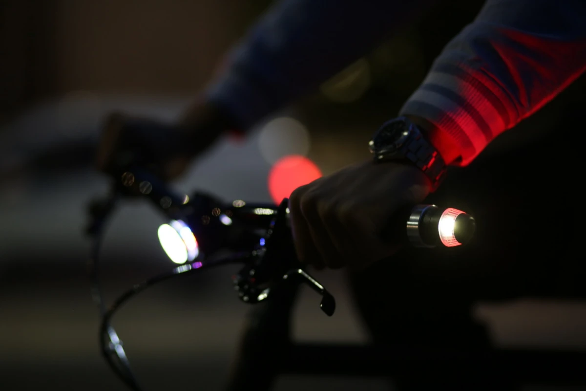 WingLights360 attach to either end of the handlebars