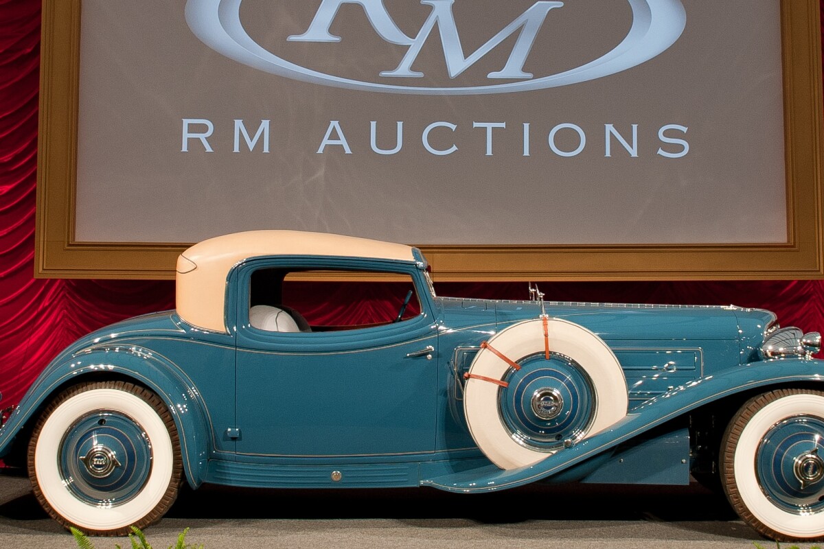 Auburn Cord l 29